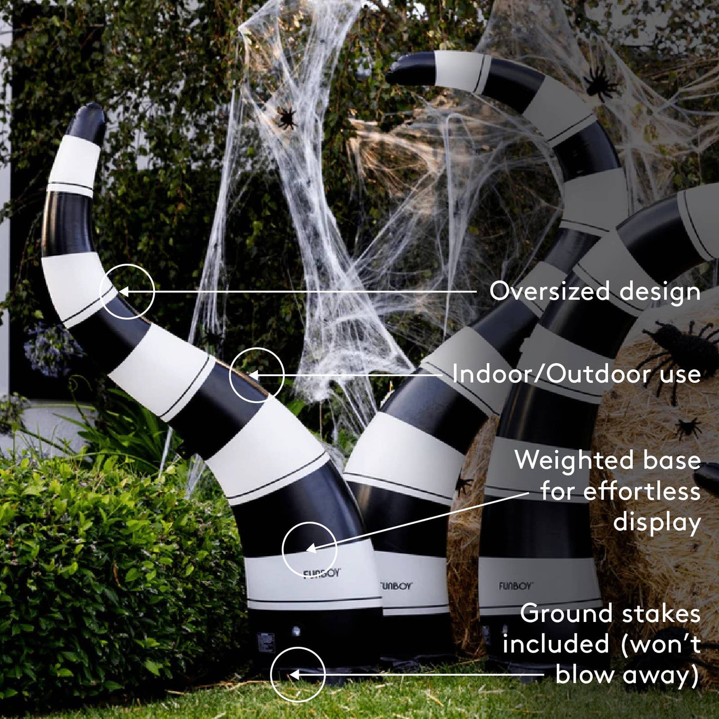 Black and White Halloween Lawn Snakes