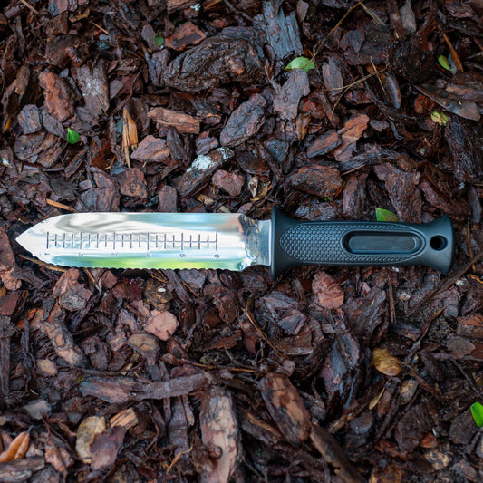 Hori Hori Knife