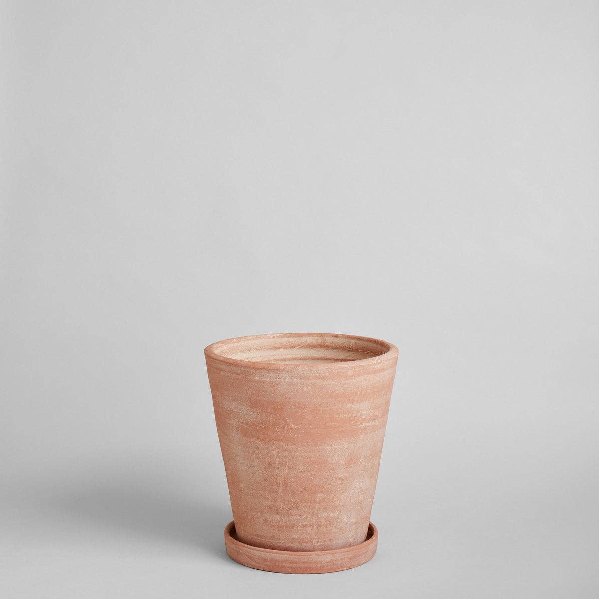 Terracotta Studio Planter, Whitewash