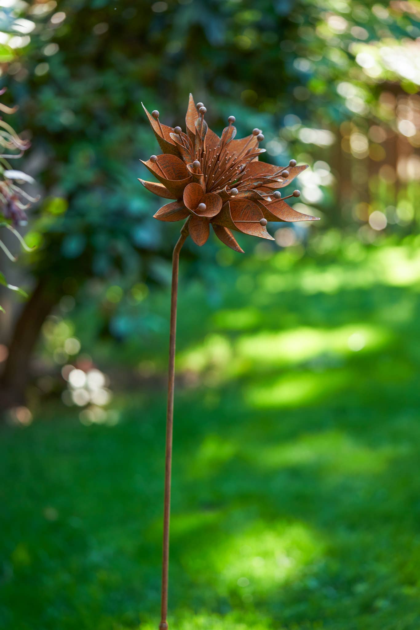 Ragna Flower Stake
